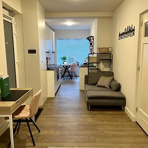 Stylish 50M2 Two-Bedroom Apartment - Sd23K